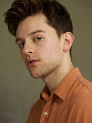 Actor 1